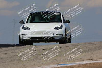 media/Apr-02-2023-Speed Ventures (Sun) [[5e759f4fdb]]/5-Tesla corsa A/session 3 grapvine/